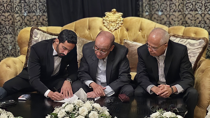 العروسة مي عز الدين تحتفل بعقد قرانها على أحمد تيمور