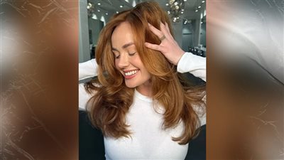 Natural brown وcherry black .. أشهر صبغات الشعر لشتاء 2026