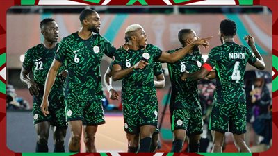 منتخب نيجيريا يهدد بعدم خوض مواجهة ربع نهائي أمم أفريقيا بسبب المكافآت 