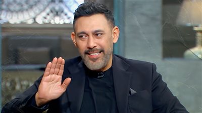 عمرو مصطفى : تعاملت مع مرضي بالصبر وربنا كافئني بنجاح خطفوني