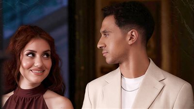 عصام عصام يعلن ارتباطه بـ جيهان الشماشرجي ليلة عرض مسلسهما بطل العالم