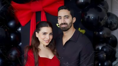 كيف احتفل أحمد تيمور بعيد ميلاد زوجته مي عز الدين ؟