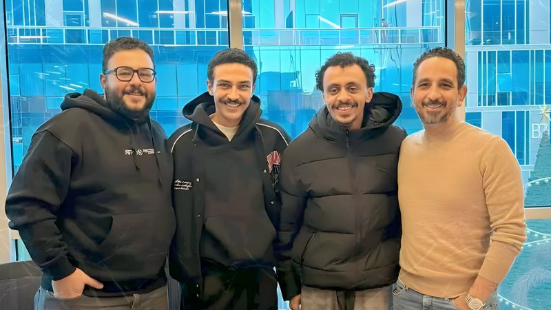 كزبرة وأحمد غزي والمنتج