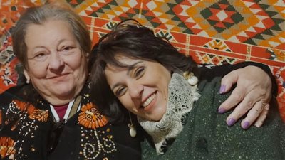 نورهان تودع والدتها : ماتت من كنت أُكرم من أجلها