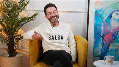 أحمد زاهر : مش بدخل المطبخ وبحب الكنافة النابلسية