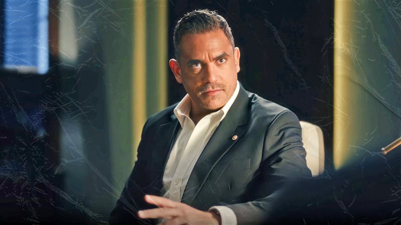  مسلسل رأس الأفعى