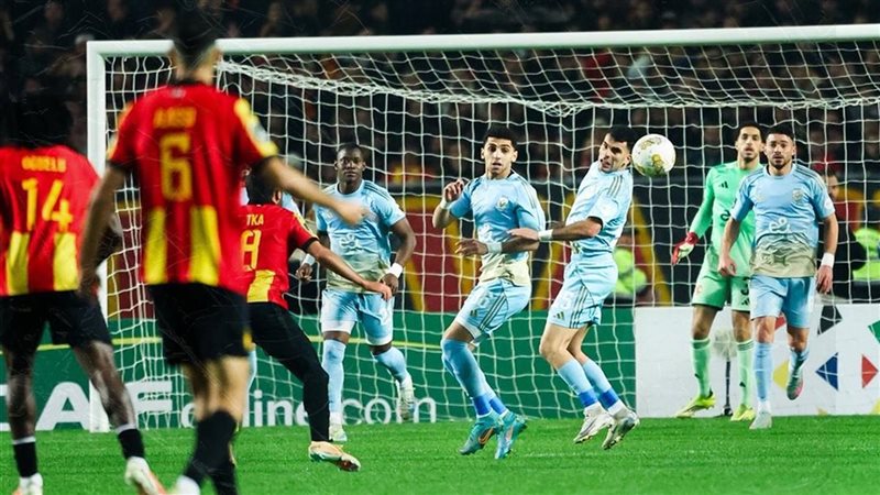 لقطة من أخر مباراة