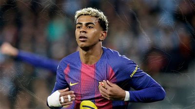 لامين يامال : برشلونة فريق كبير وتوديع الأبطال ليس نهاية المطاف