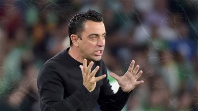 The Athletic : تشافي علي أبواب تدريب تشيلسي 