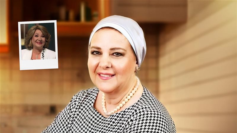 دلال عبدالعزيز -