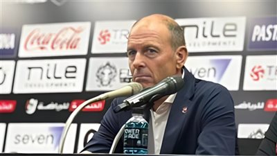 توروب بعد الفوز : الانضباط التكتيكي سر تفوق الأهلي علي الزمالك