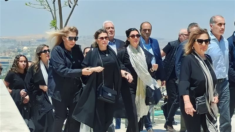 نادية الجندي تساند