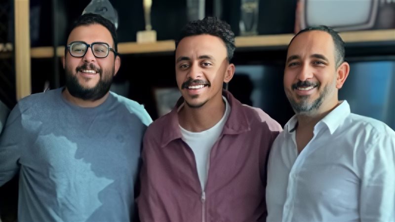 كزبرة والمؤلف إياد