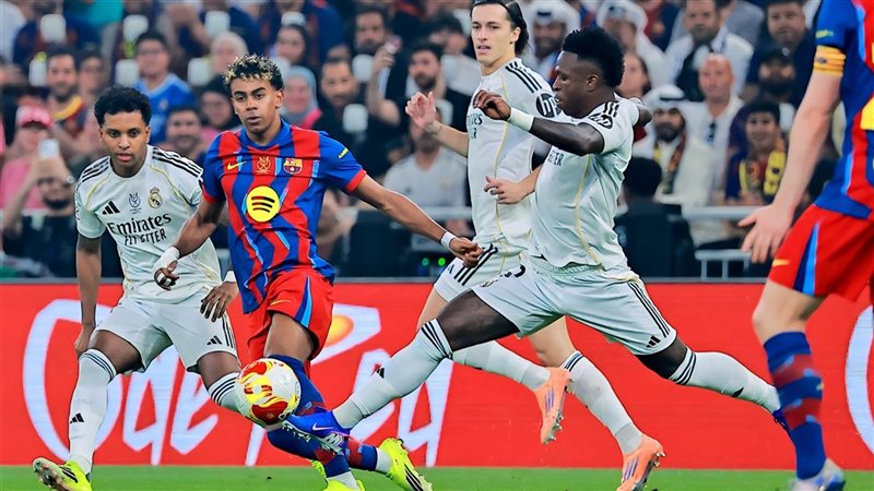  الريال وبرشلونة