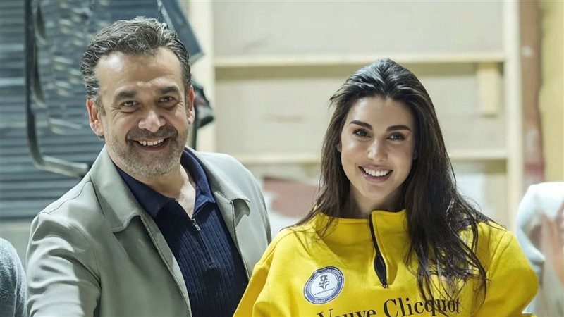 كريم عبدالعزيز وياسمين