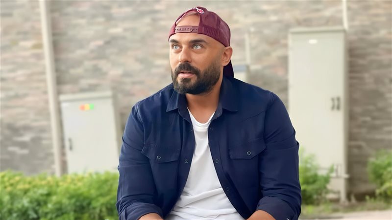 أحمد صلاح حسني
