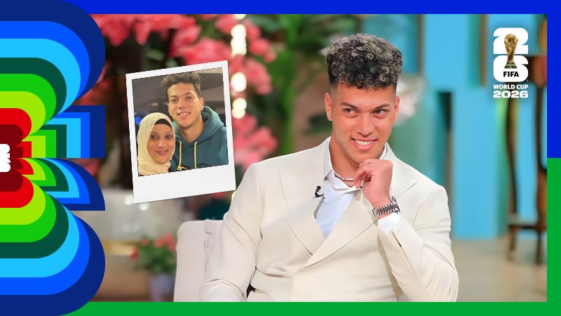 إمام عاشور ووالدته