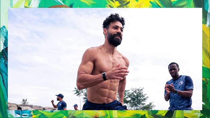 بيراميدز يتحدى الرمال