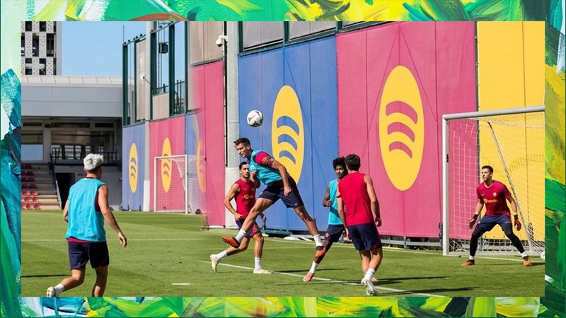 حمزة عبدالكريم في تدريبات برشلونة